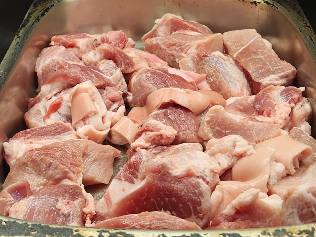 JAHZKITCHEN Chopped Pork & Fat in a casserole