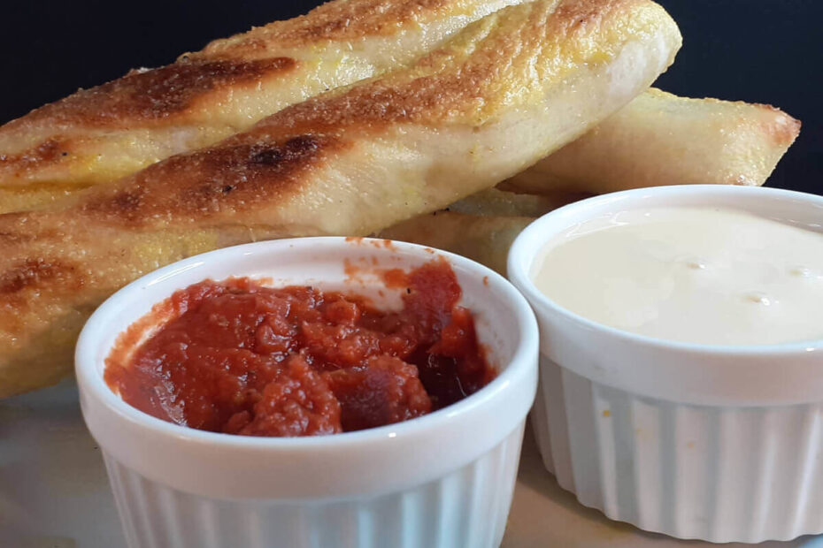 JAHZKITCHEN Twisty Bread with Garlic Sauce