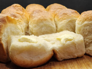 JAHZKITCHEN Dinner Rolls