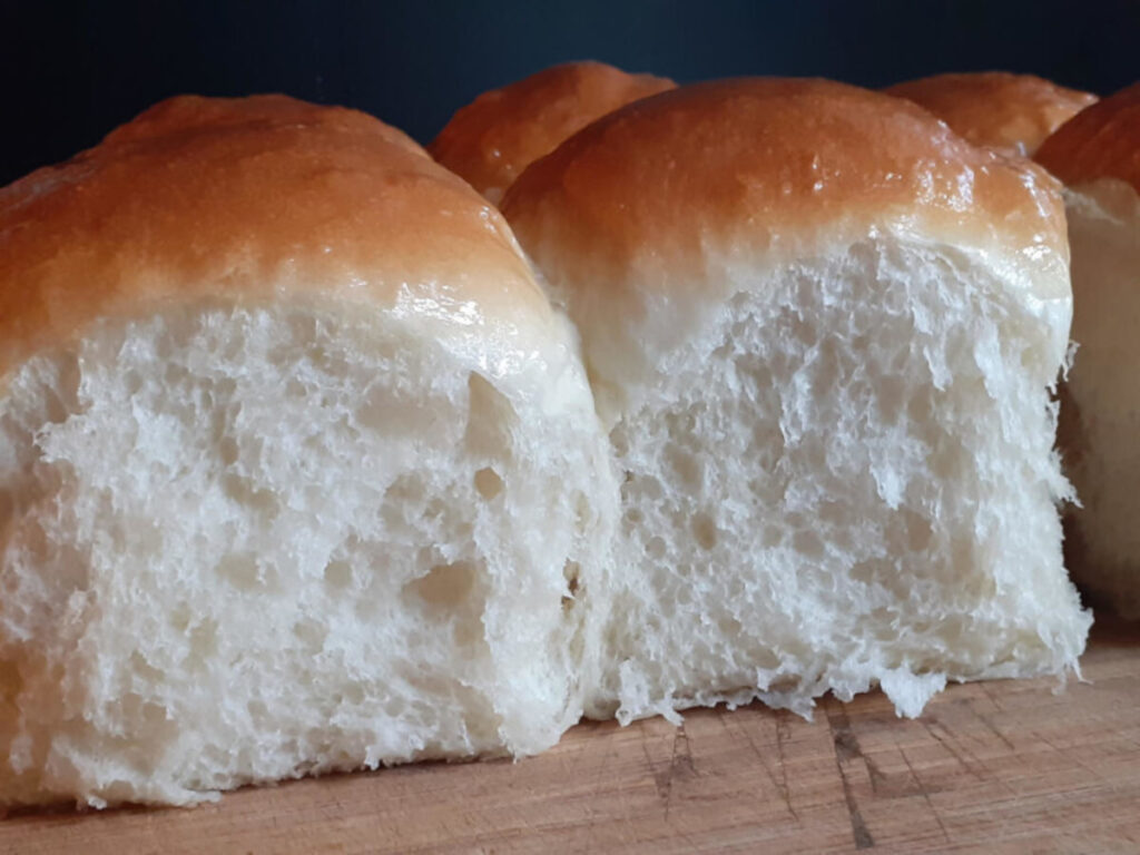 JAHZKITCHEN Dinner Rolls