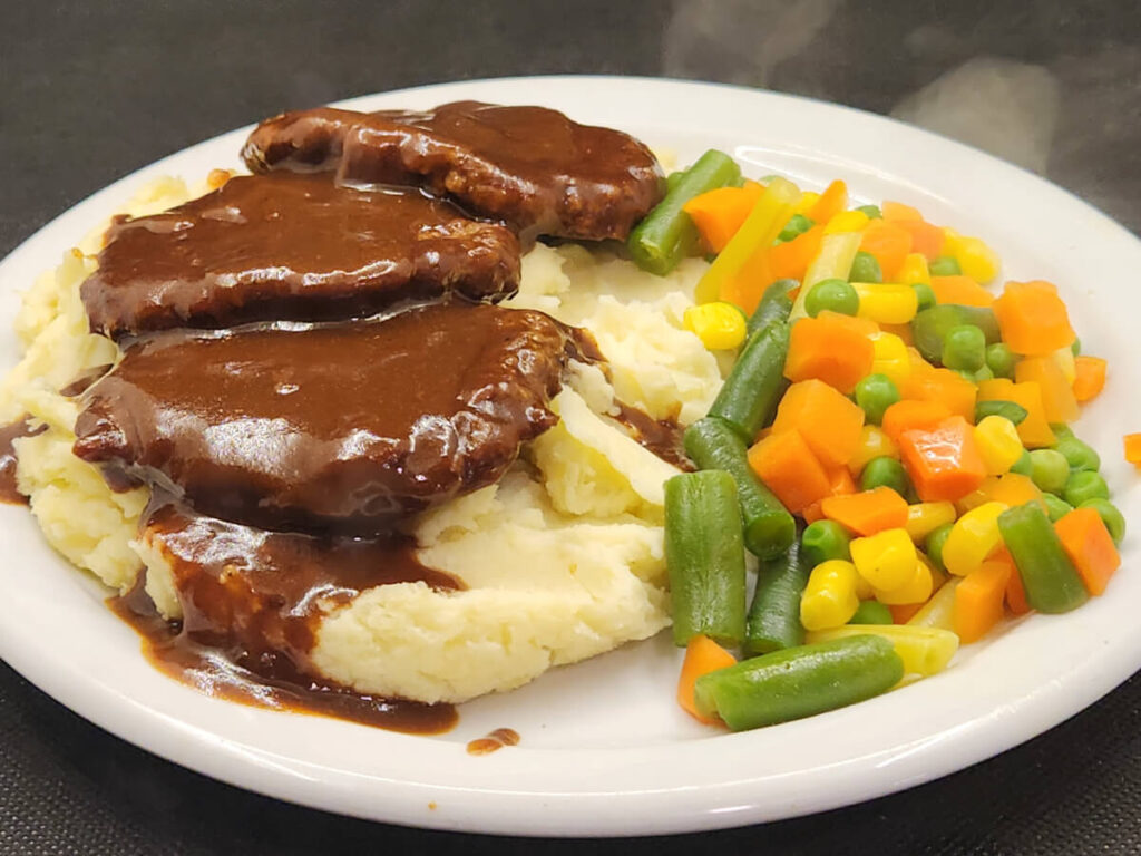 JAHZKITCHEN Salisbury Steak with Vegetables