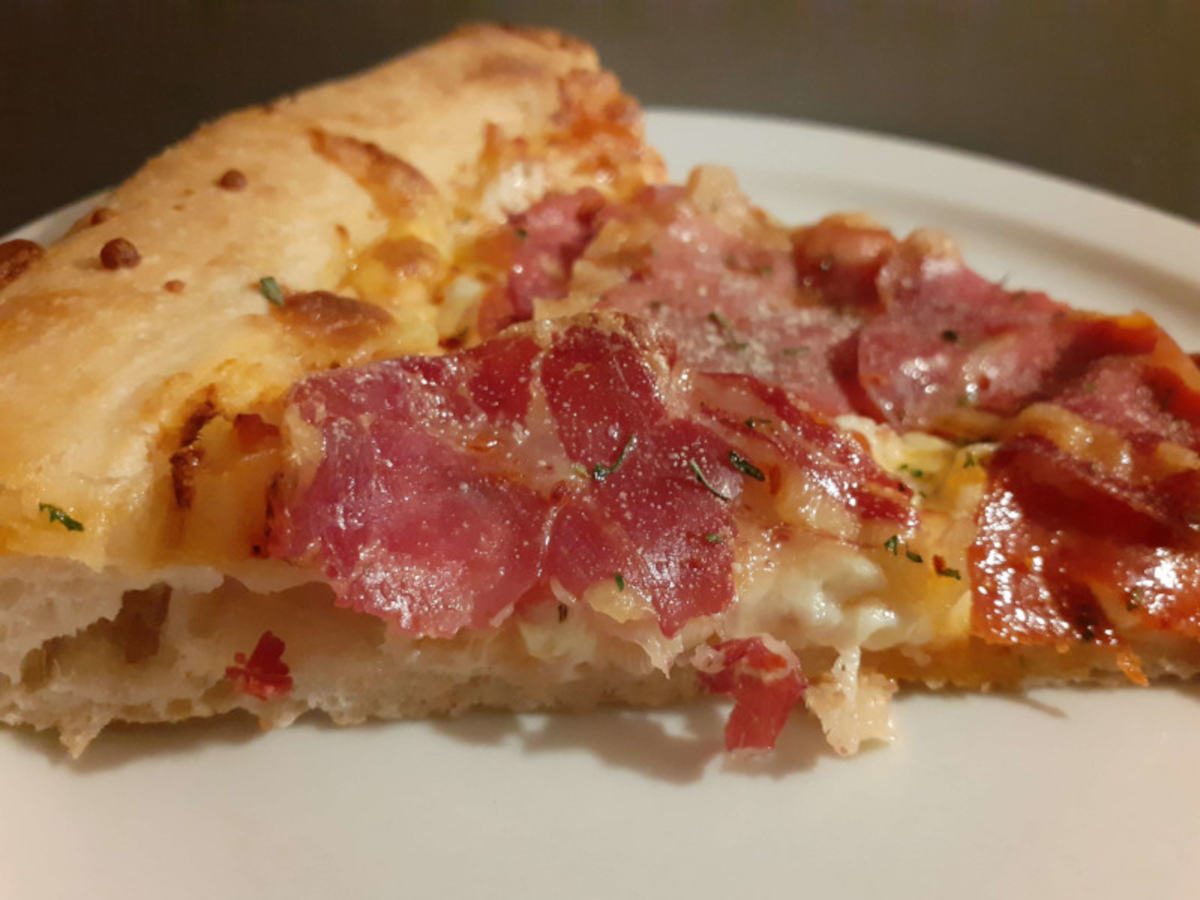 JAHZKITCHEN Italian Deli Pizza