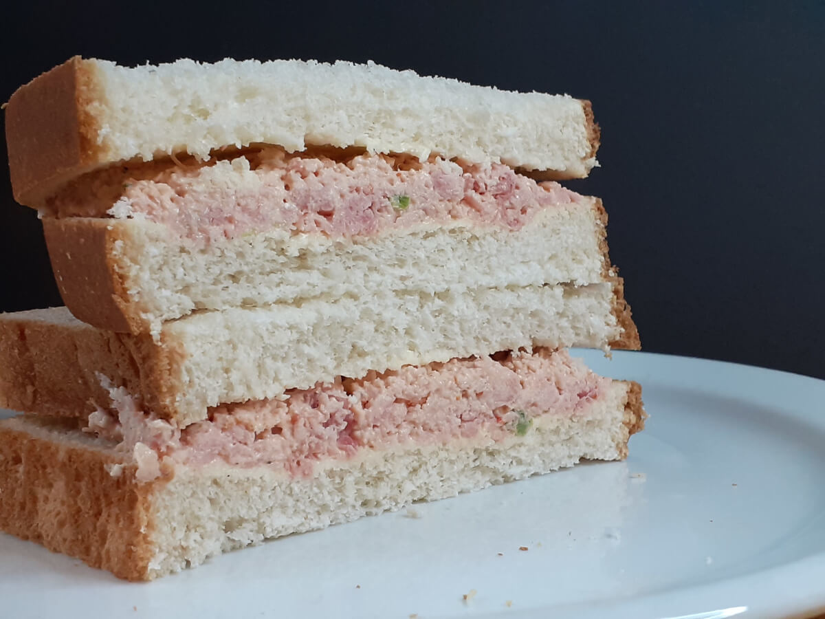 JAHZKITCHEN Canned Ham Sandwich
