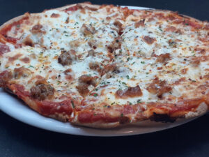 JAHZKITCHEN Pita Pizza Ground Beef, Italian Sausage and Bacon