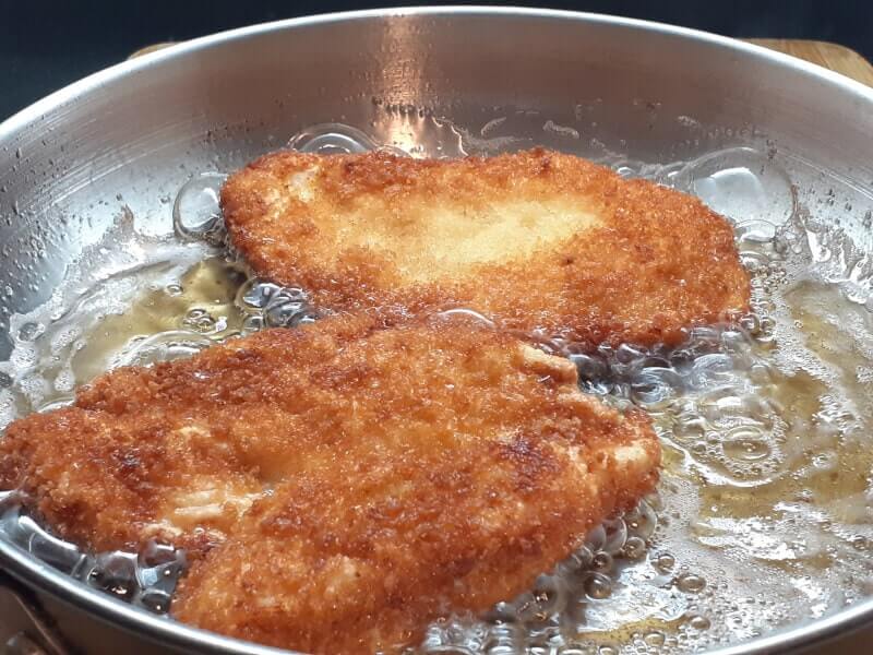 Frying Panko Chicken