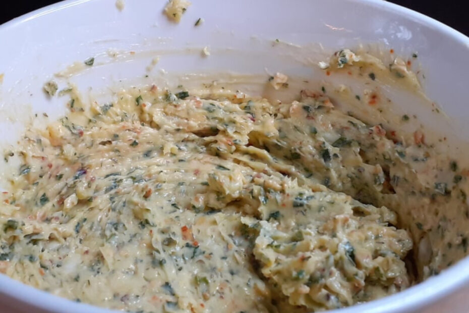 JAHZKITCHEN Garlic Bread Butter