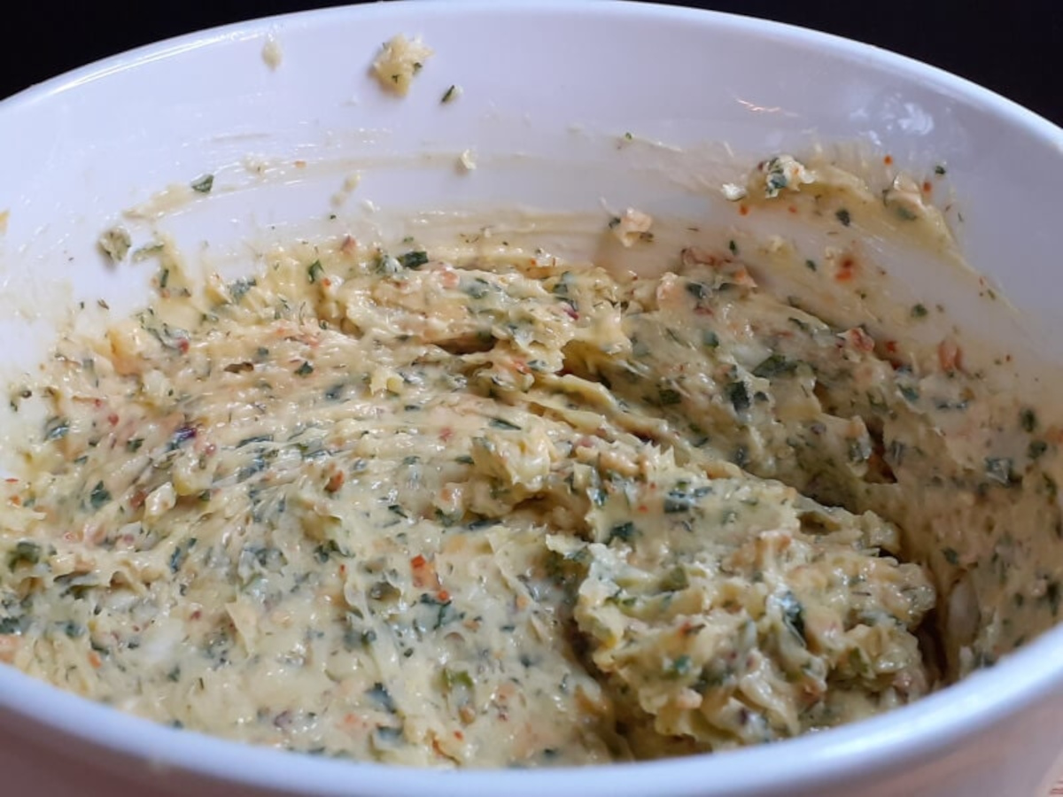 JAHZKITCHEN Garlic Bread Butter