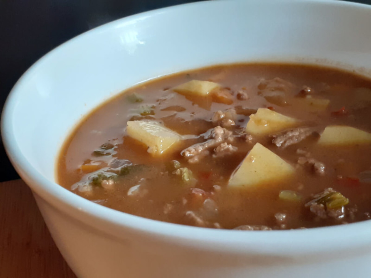 JAHZKITCHEN Hamburger Soup