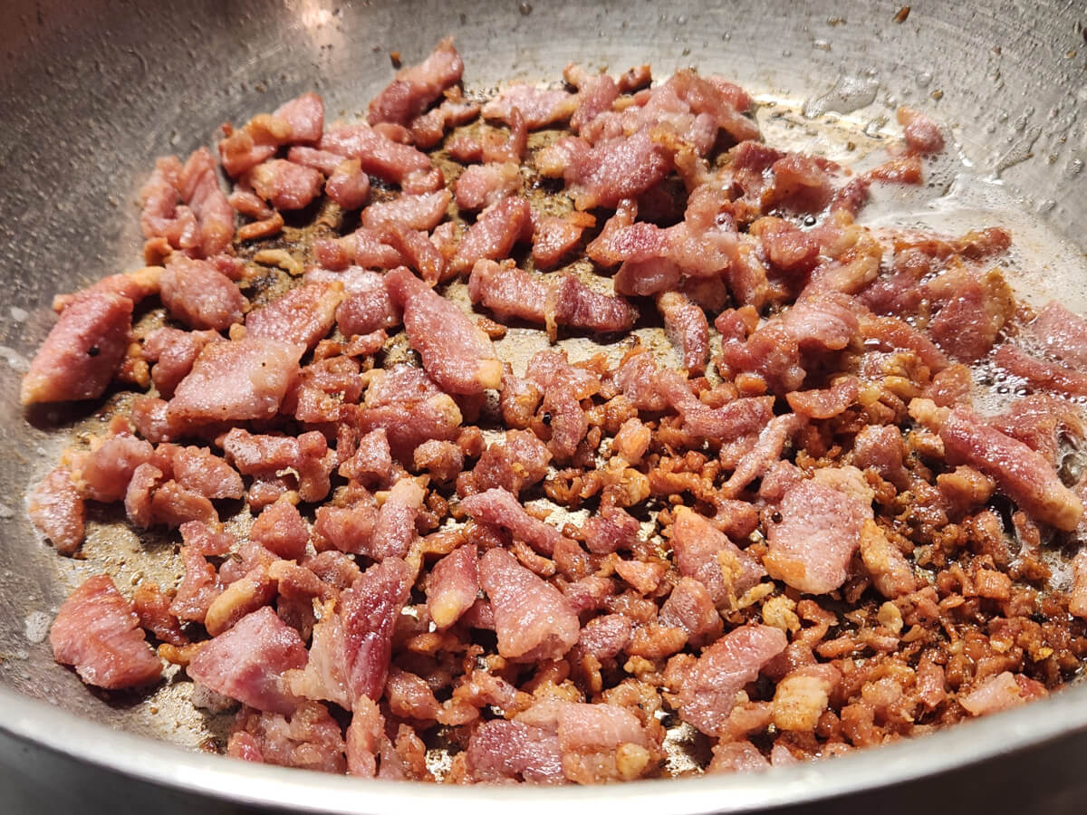 JAHZKITCHEN Homemade Bacon drained fat