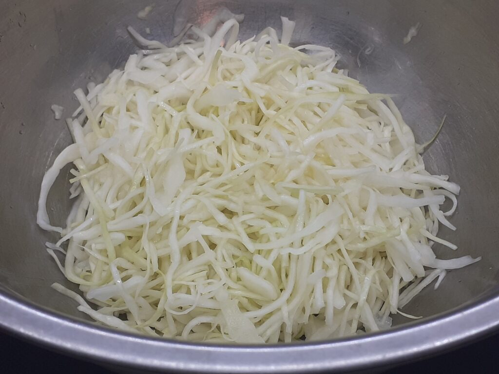 Thinly Sliced Salted Cabbage