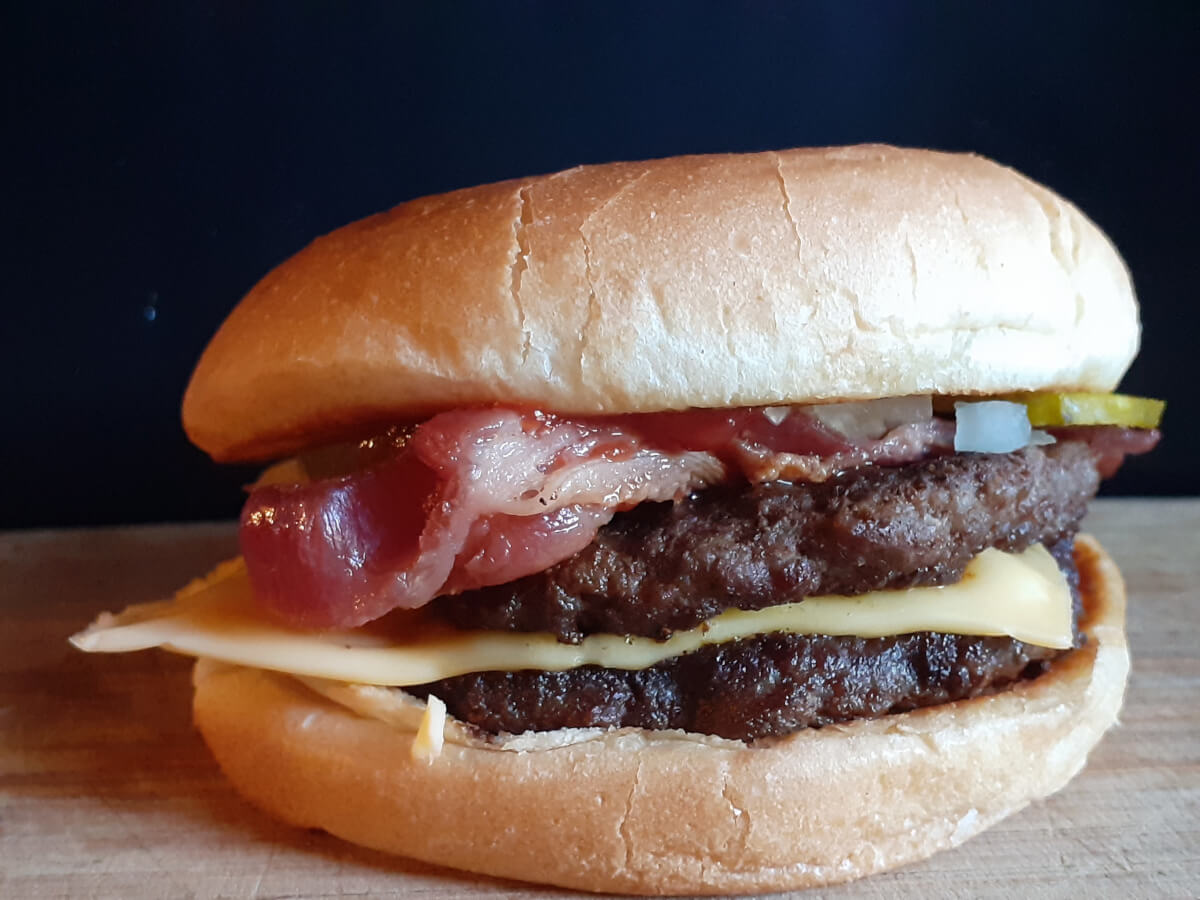 Cheeseburger JAHZKITCHEN