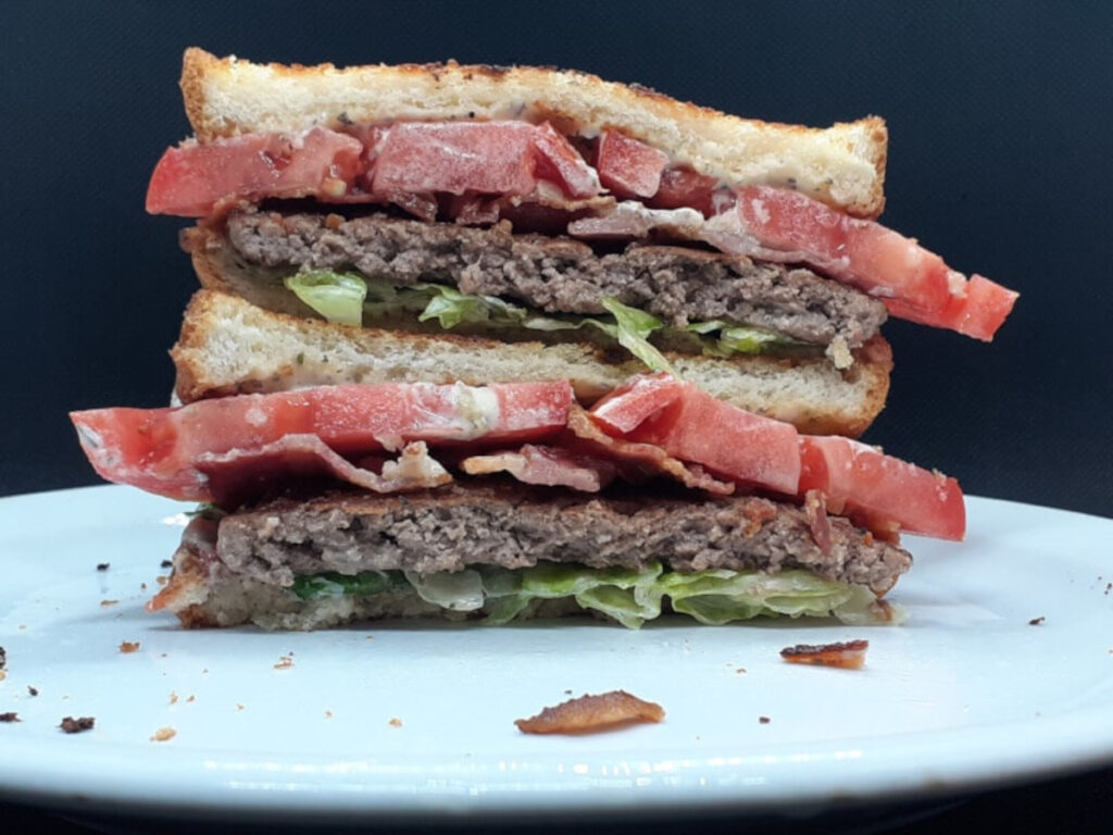 JAHZKITCHEN BLT Burger