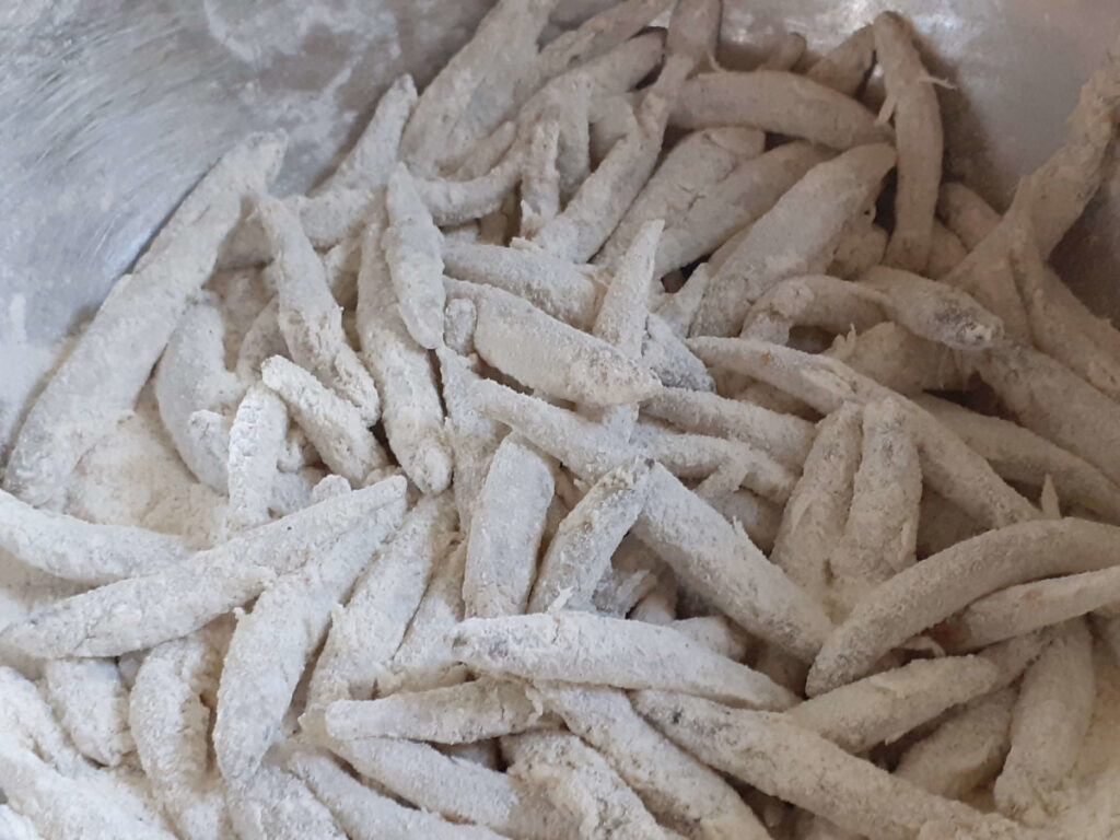 Floured Smelt