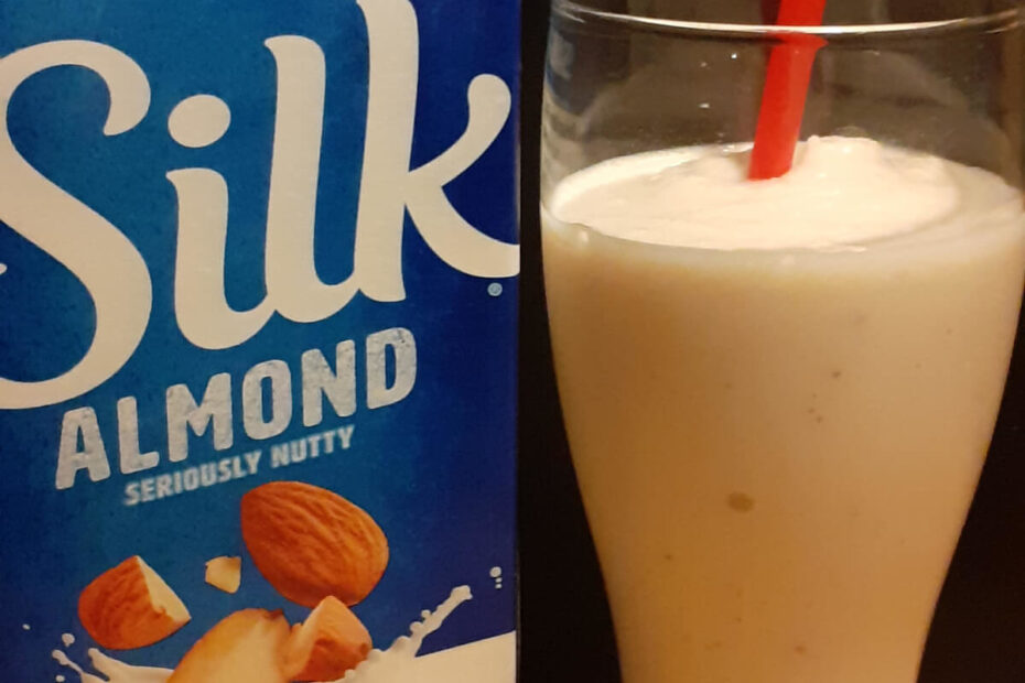 JAHZKITCHEN Almond Milk Shake