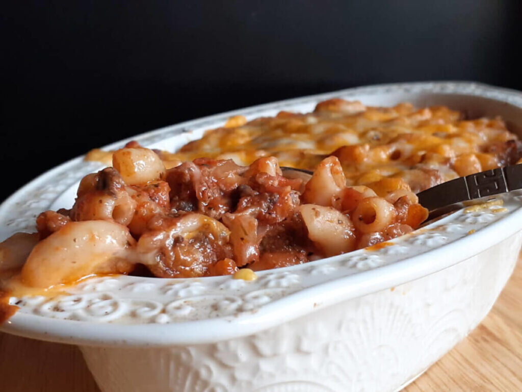 JAHZKITCHEN Cheeseburger-Pasta-Bake