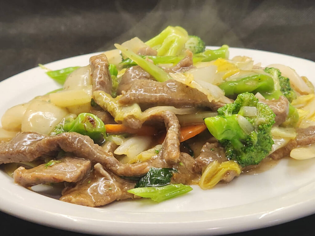 JAHZKITCHEN Plate of Beef Chop Suey