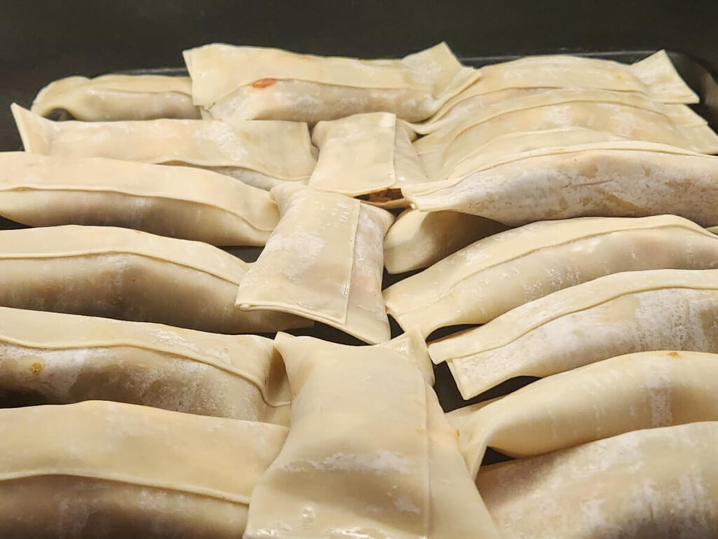 JAHZKITCHEN Sealed Pizza Eggrolls