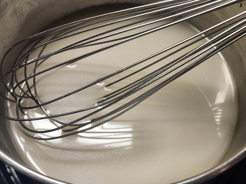 JAHZKITCHEN Heating Chinese Clear Sauce until Thickened