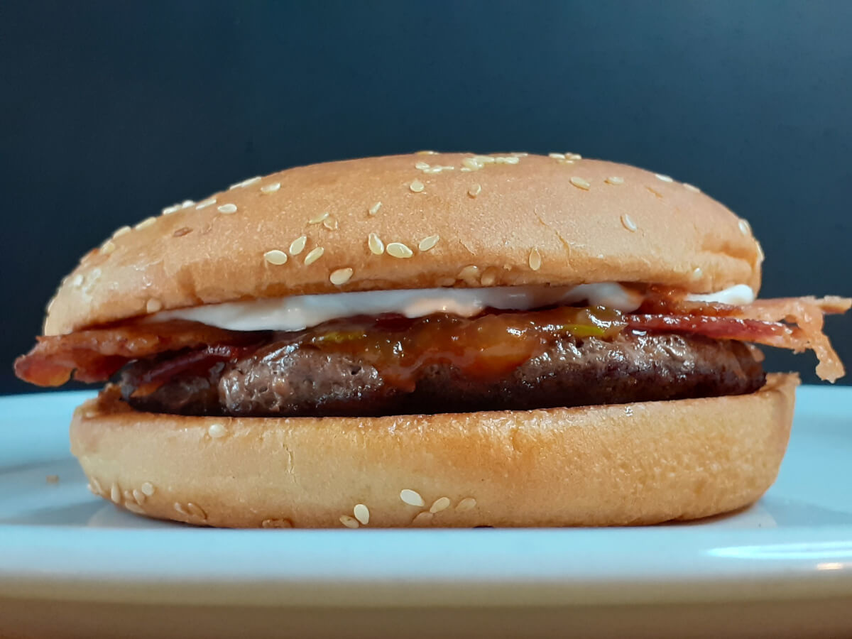 JAHZKITCHEN Red Relish Burger with Mayo