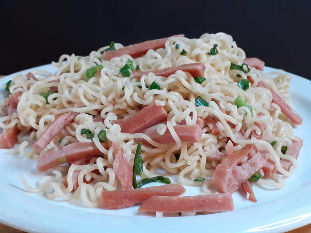 JAHZKITCHEN Spam Noodles