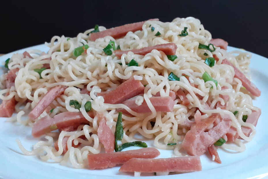 JAHZKITCHEN Spam Noodles