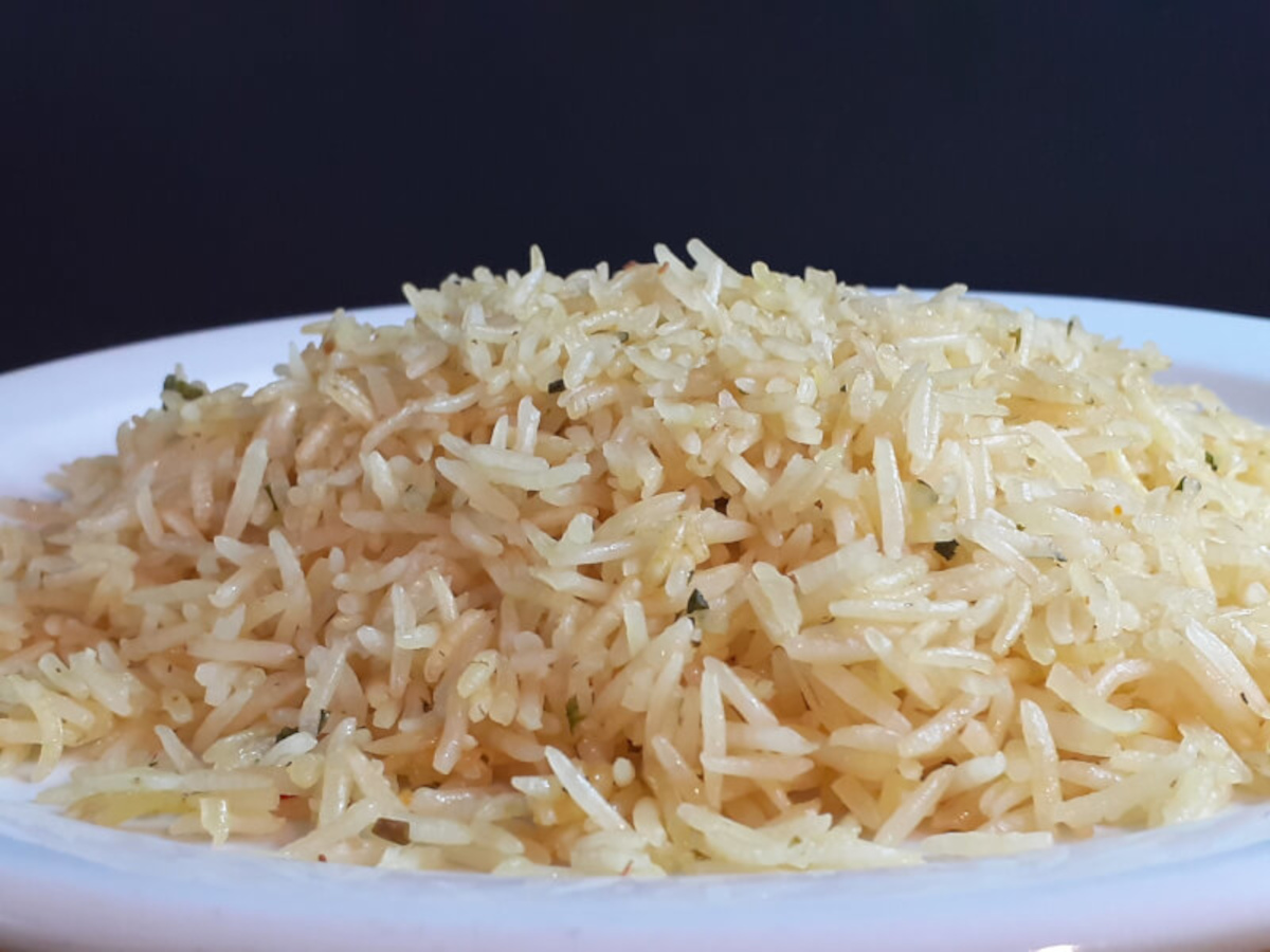 JAHZKITCHEN Garlic Butter Rice