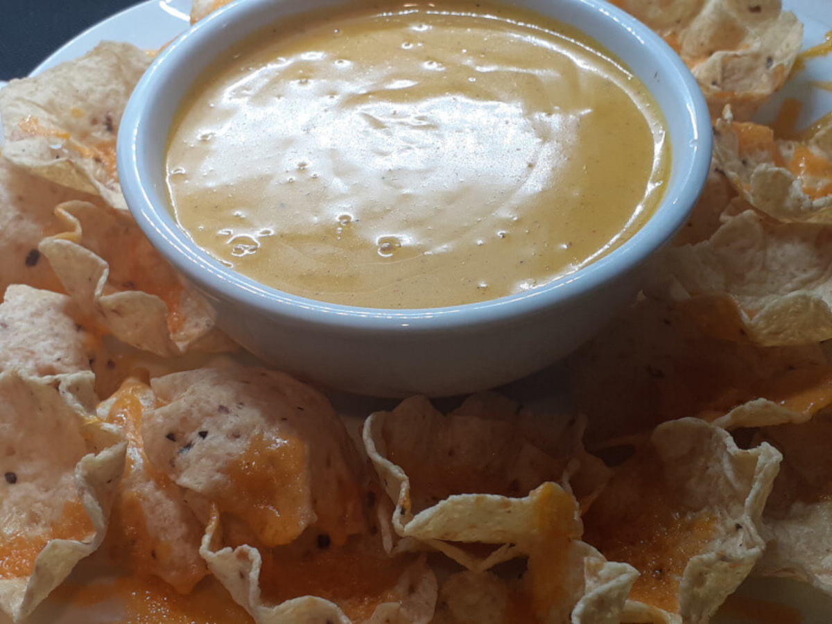 JAHZKITCHEN Cheese Nachos with Cheddar