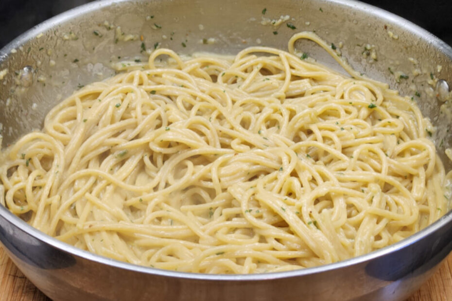 JAHZKITCHEN Pan Garlic Butter Pasta