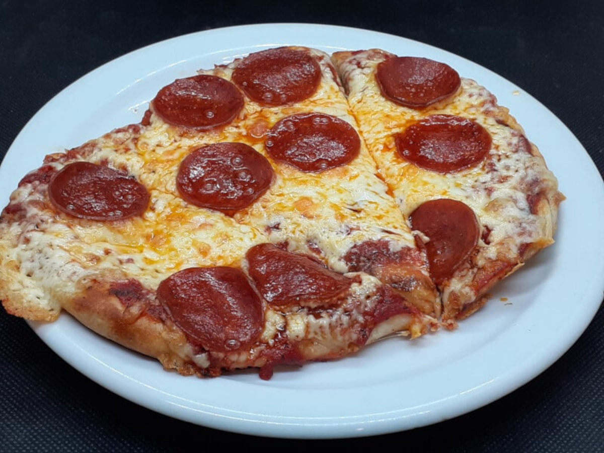 JAHZKITCHEN Sliced Naan Pizza