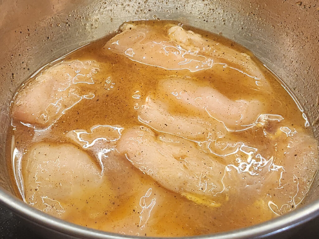 JAHZKITCHEN 4 Chicken Breast Fillets in Grilled Chicken Marinade
