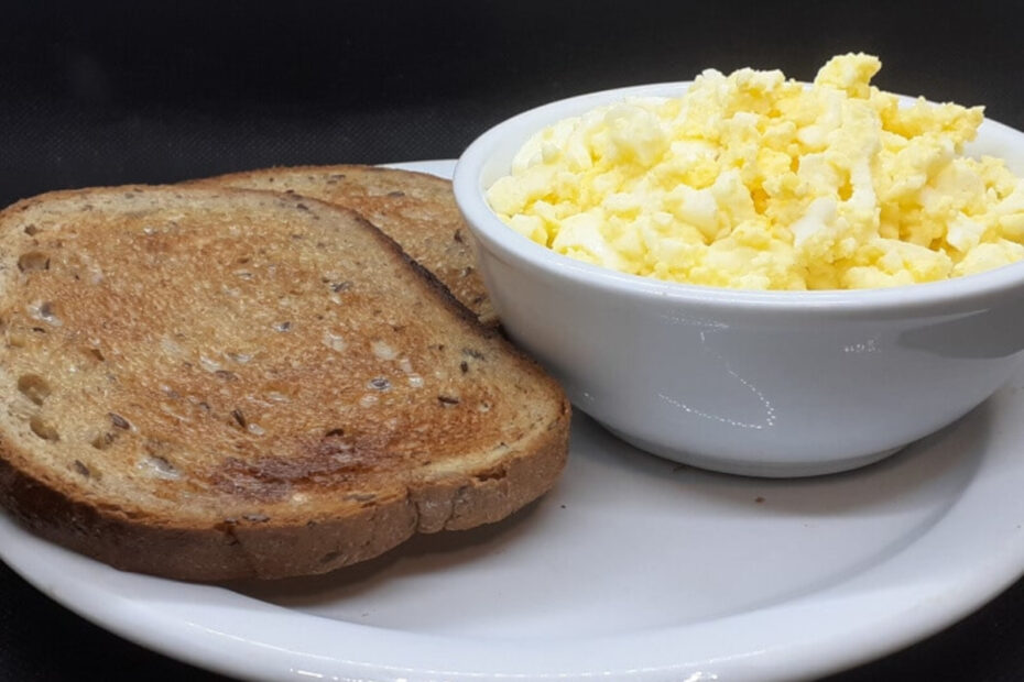 JAHZKITCHEN Mashed Hard Boiled Eggs & Toast