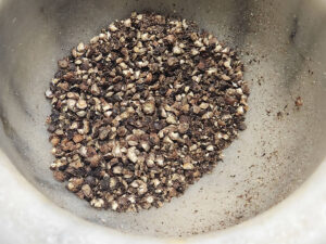 JAHZKITCHEN Crushed Black Peppercorn