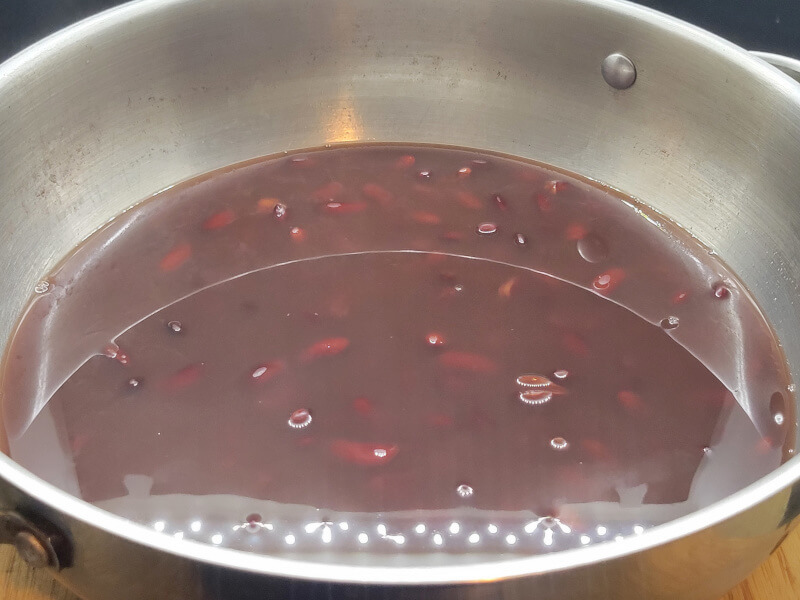 Kidney Beans and cooking liquid