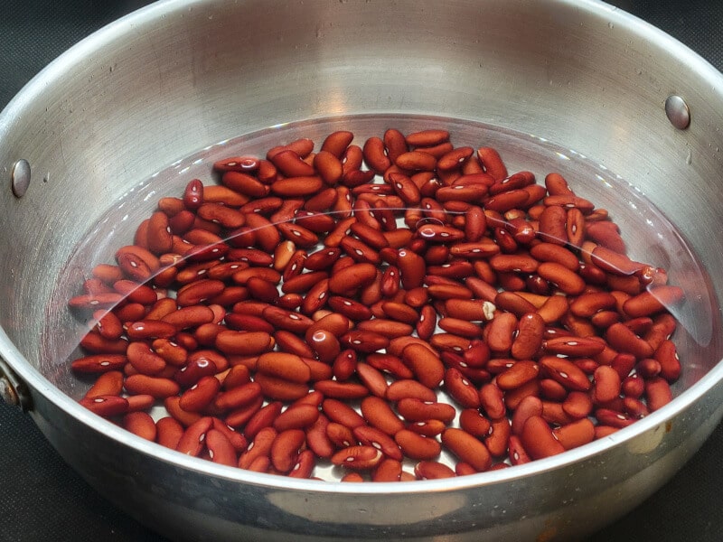 Uncooked Kidney Beans