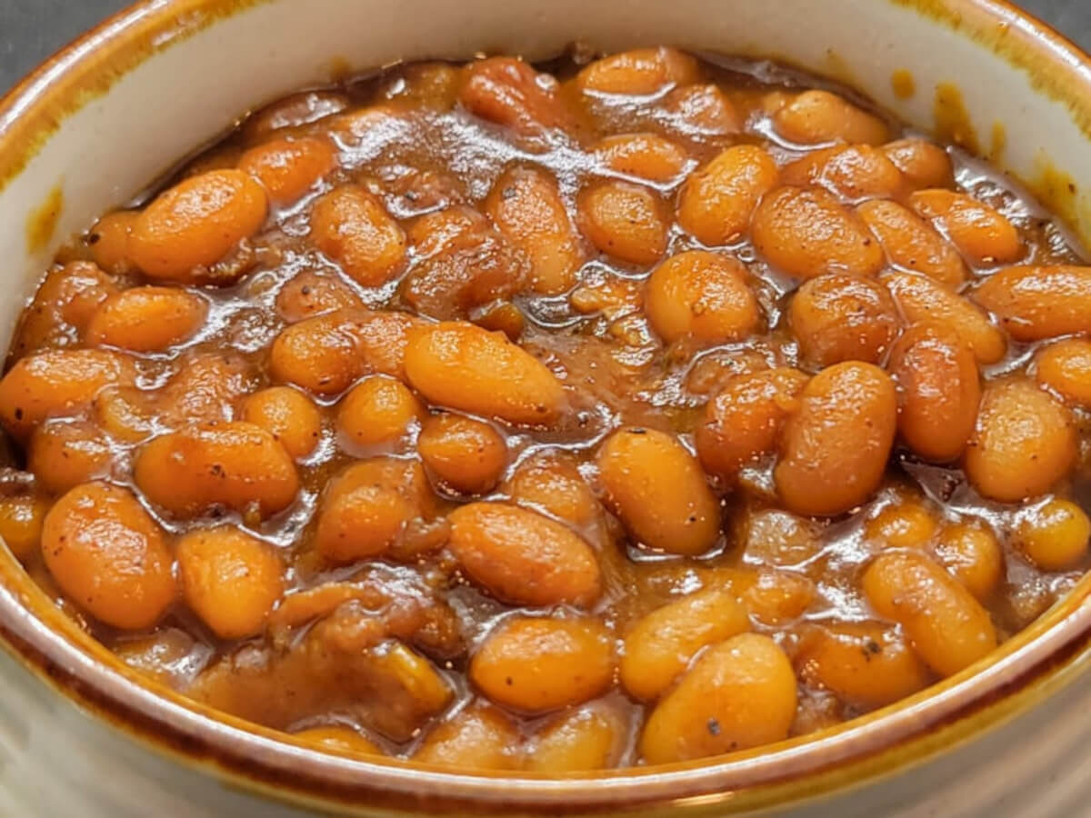 JAHZKITCHEN Molasses Spiced Beans