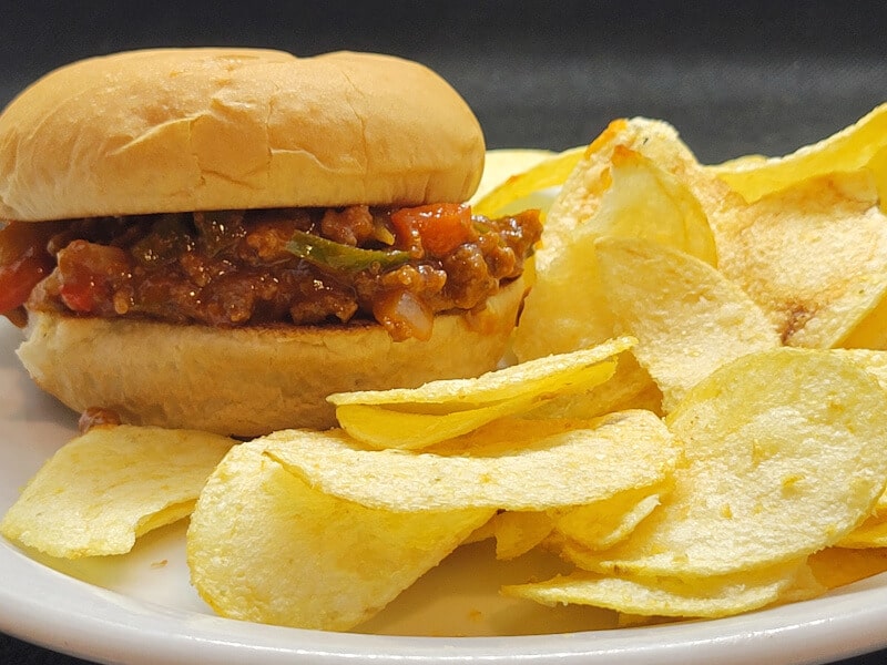 Sloppy Sandwich with Chips