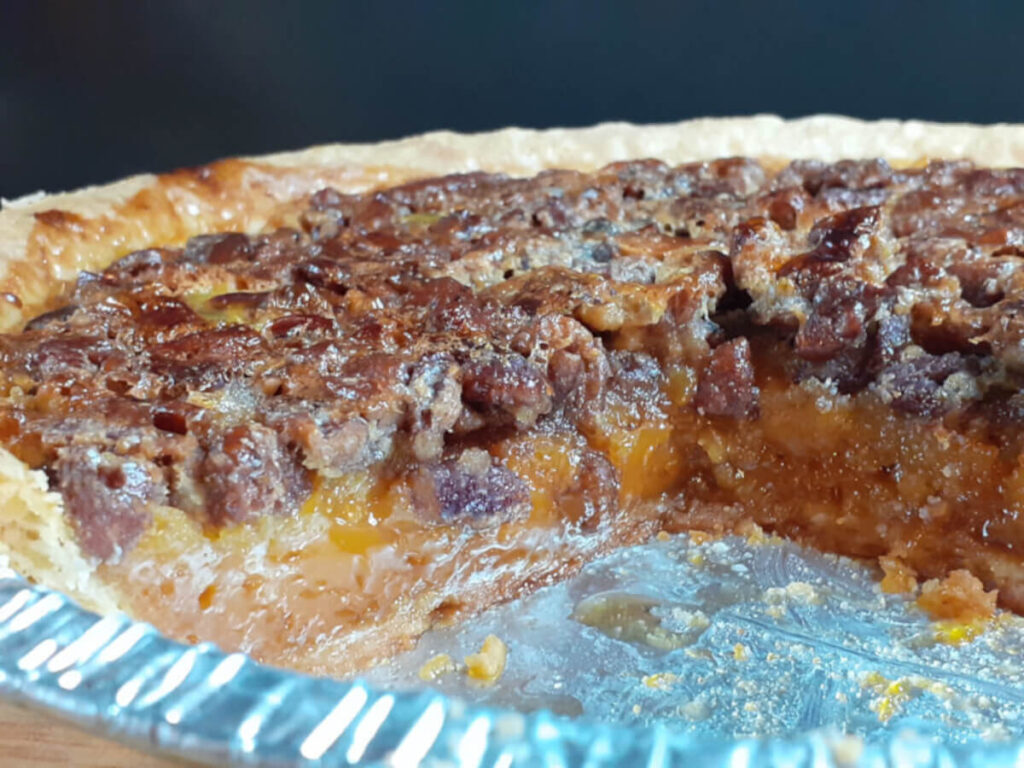 JAHZKITCHEN Pecan Pie