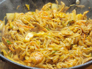 JAHZKITCHEN Surf & Turf or Pork & Shrimp Sweet Thai Stir Fry Noodles