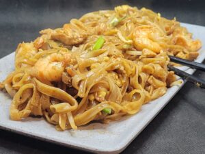 Plated Peanut Pad Thai with Chop Sticks