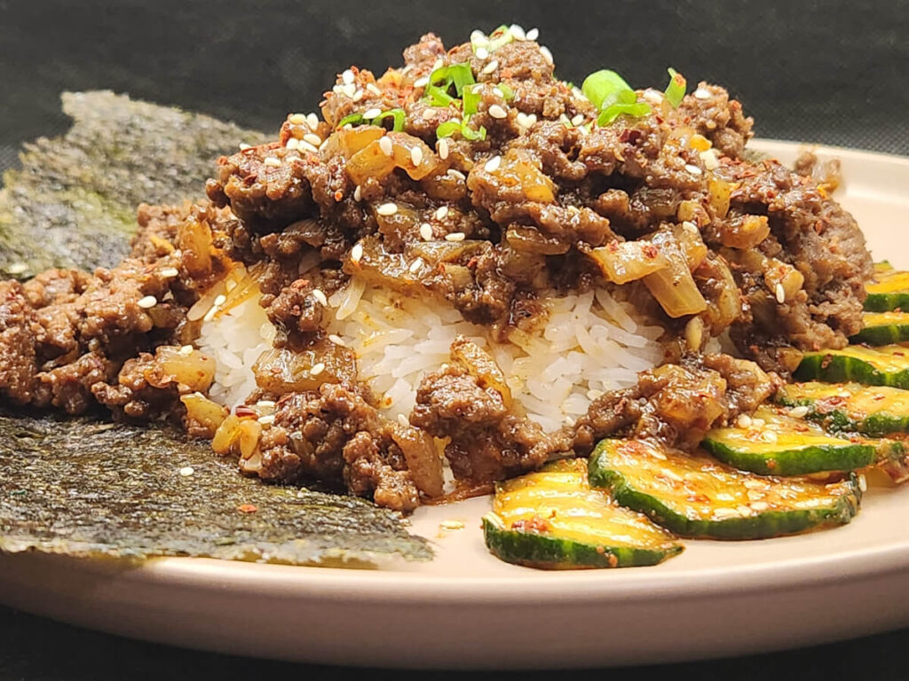JAHZKITCHEN Bulgogi with Korean Cucumbers and Fried Seaweed