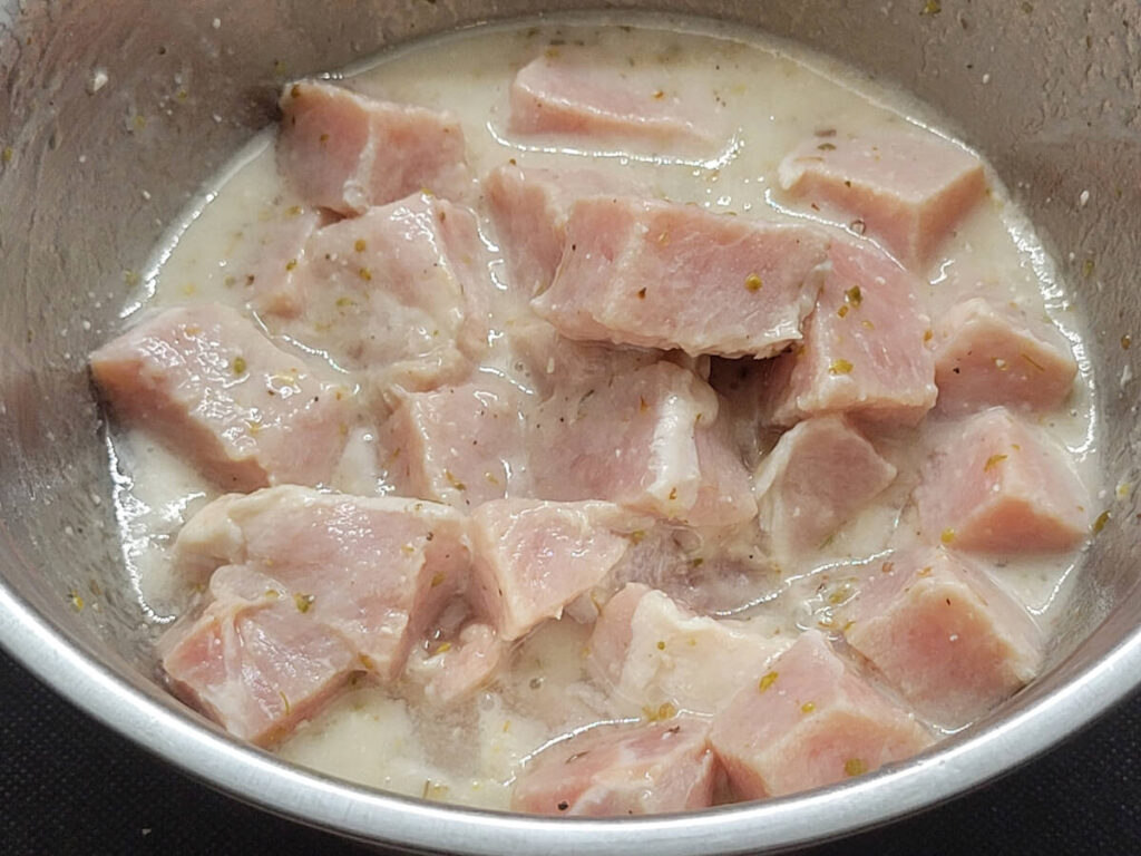 JAHZKITCHEN Pork Souvlaki Marinade Ladolemono & Feta Brine
