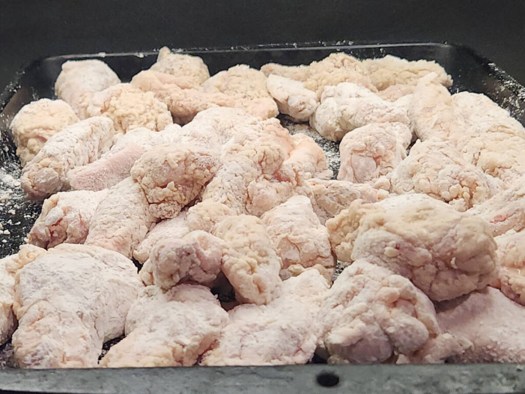 JAHZKITCHEN Tray of Breaded Wings