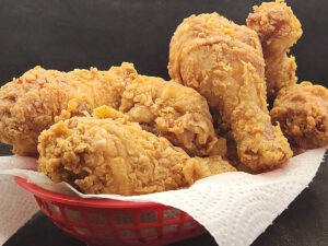 JAHZKITCHEN Basket of Popeyes Style Fried Chicken