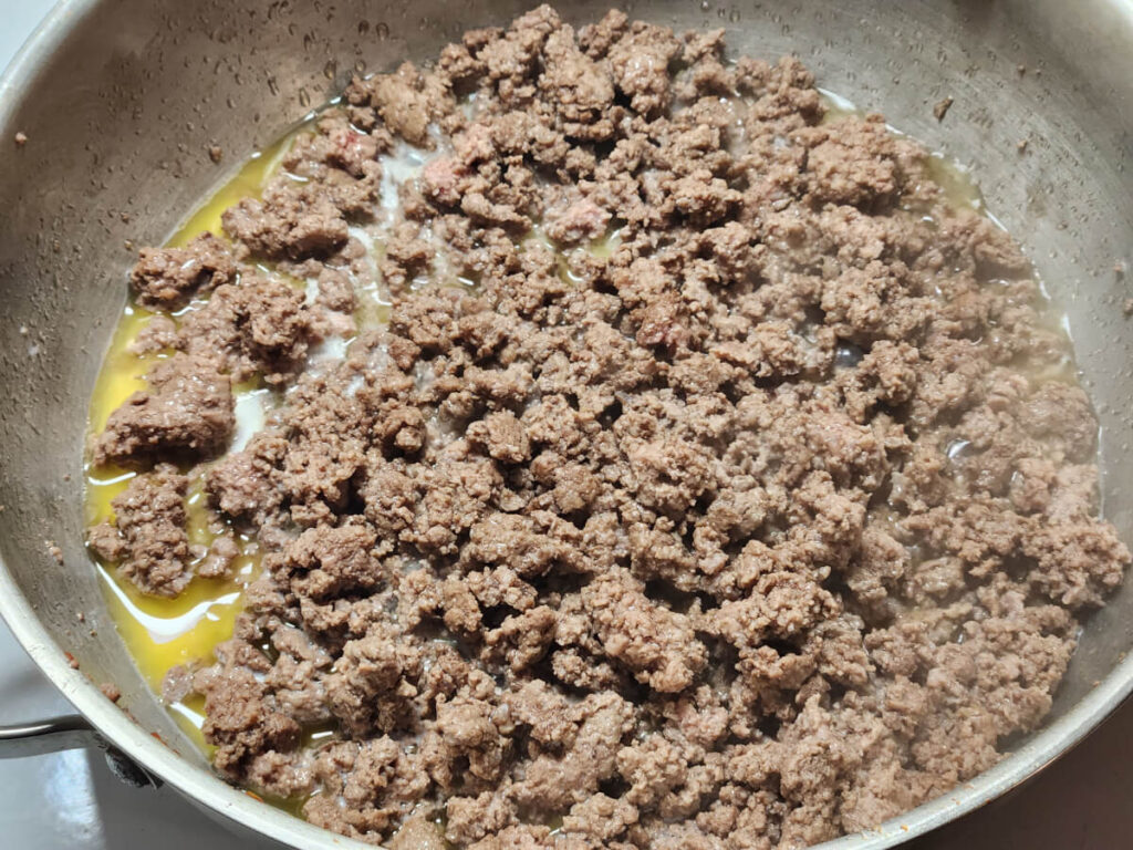 JAHZKITCHEN Adding Milk to Browned Ground Beef