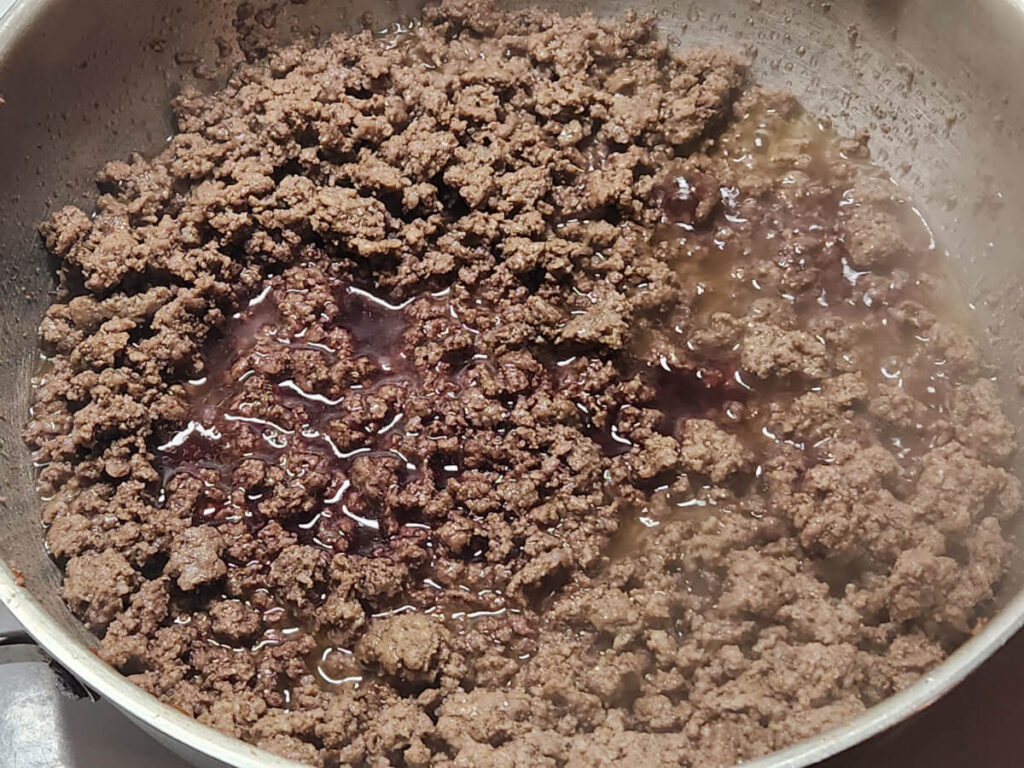 JAHZKITCHEN Ground Beef with Milk & Wine