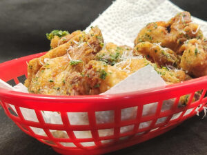JAHZKITCHEN Garlic Parm Wings