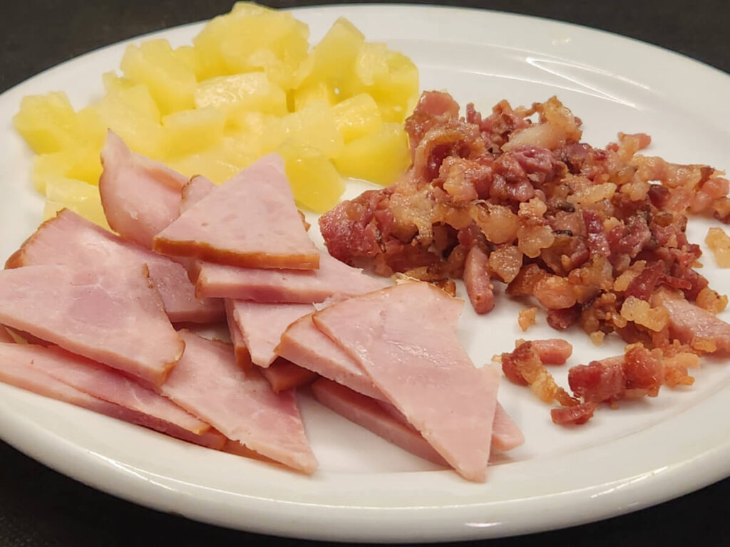 JAHZKITCHEN Canadian Hawaiian Pizza Toppings