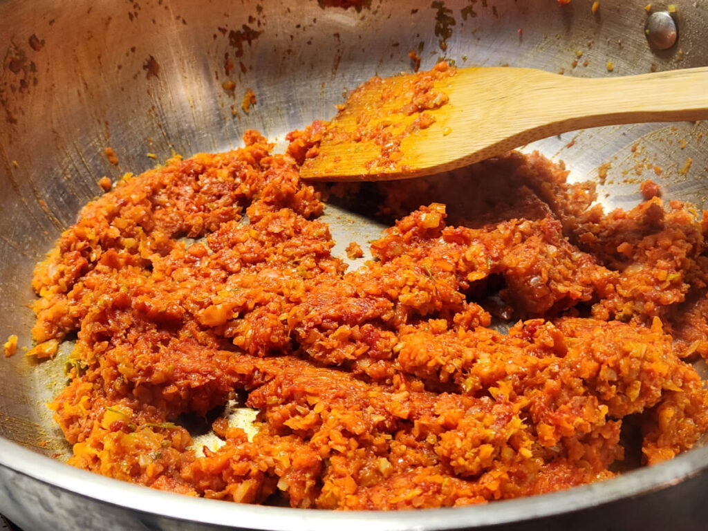 JAHZKITCHEN Adding tomato paste to soffritto