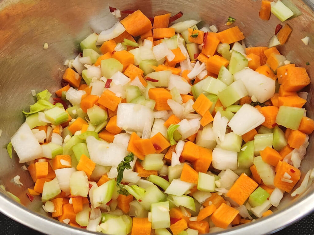 JAHZKITCHEN Chicken & Rice Soup Vegetables