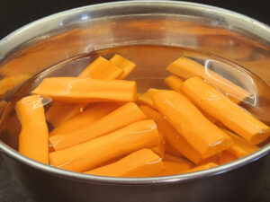 JAHZKITCHEN Carrots for a Boiled Dinner